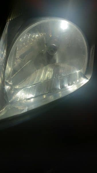 Suzuki Swift headlights in good condition 12