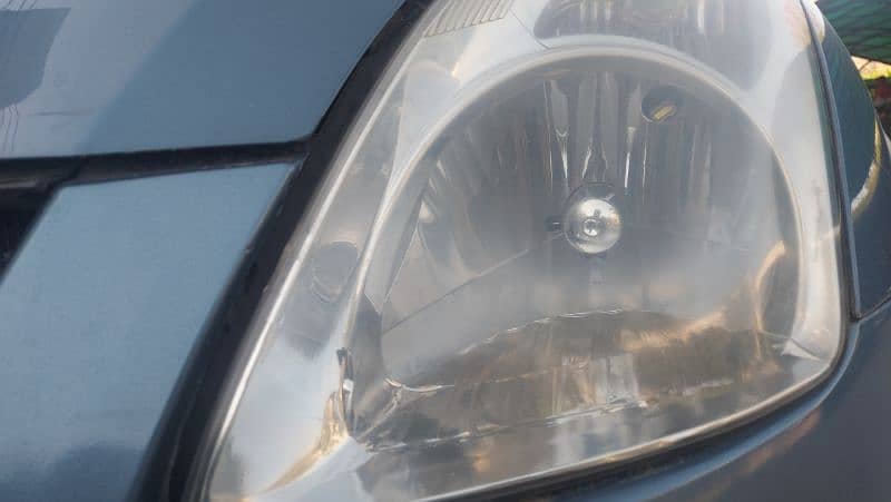 Suzuki Swift headlights in good condition 13