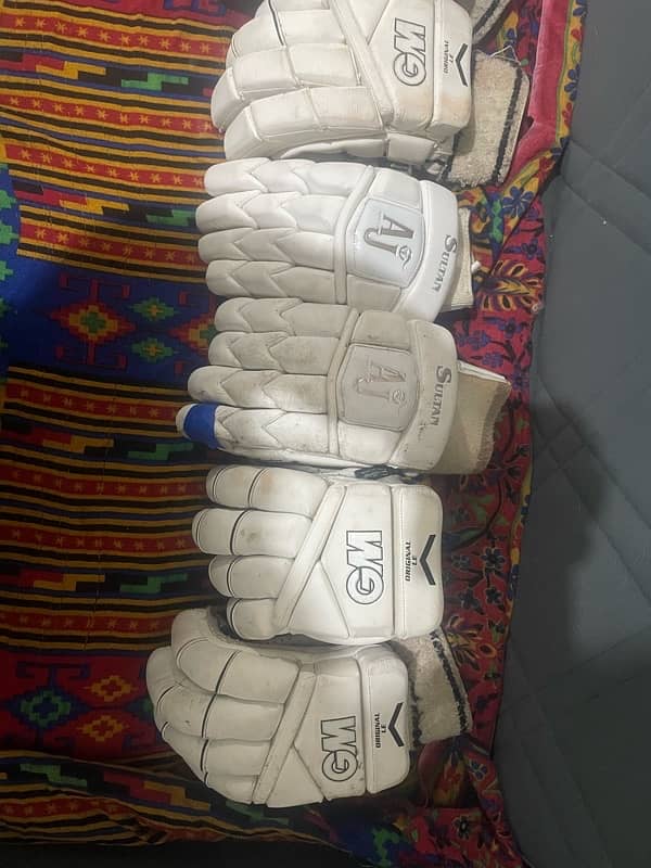 3 pairs of original cricket gloves 0