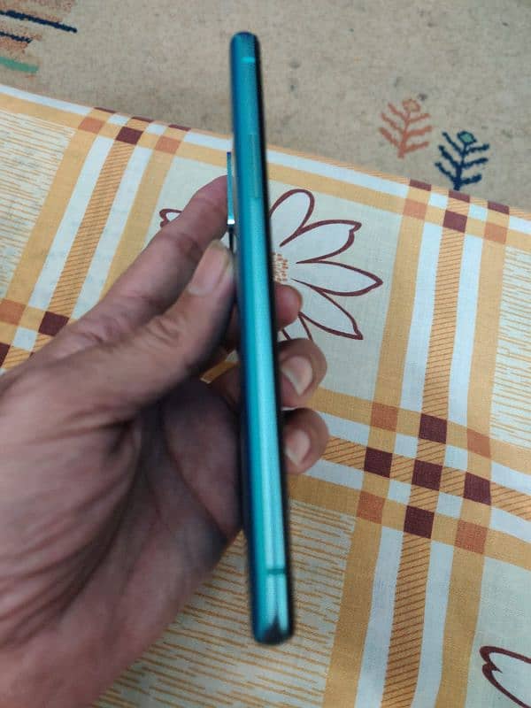 oneplus 8t 10/10 condition global variant 2