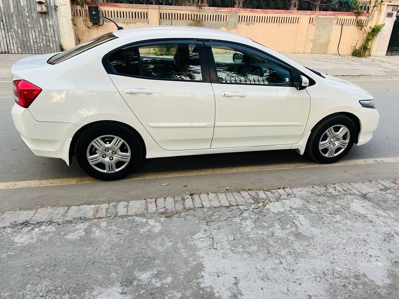 Honda City IVTEC 2017 4