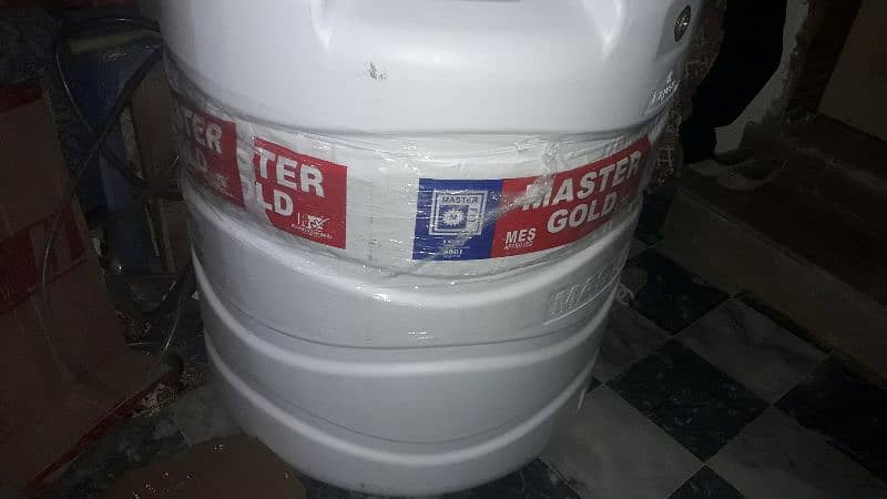 water tank 400 Glns brand newwater tank 400 glns new 0