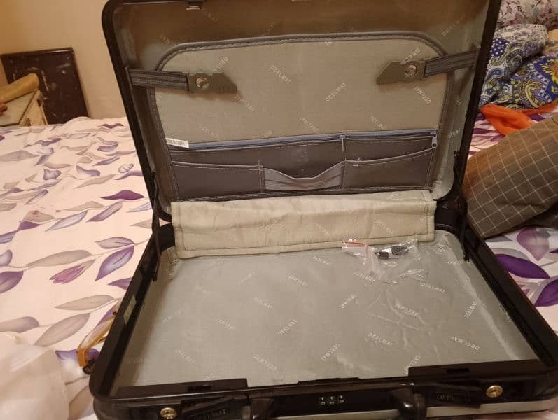 briefcase new never used 2