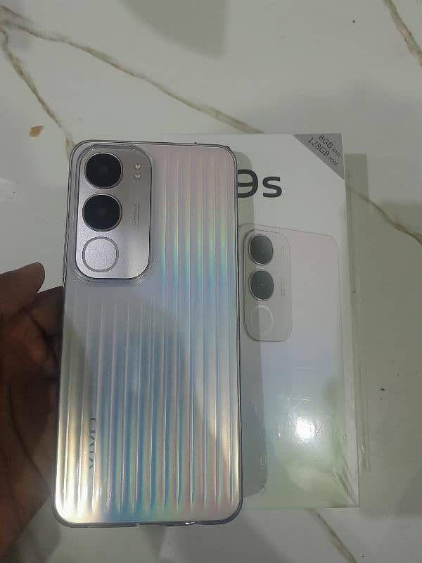 vivo y19s brand new model 0