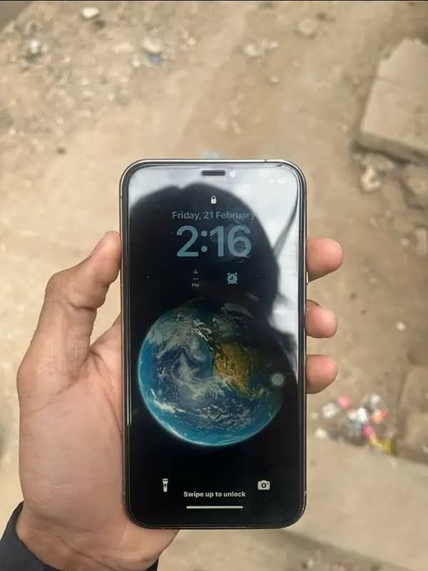 iPhone XR converted into 16 pro orignal panel trutone on 0