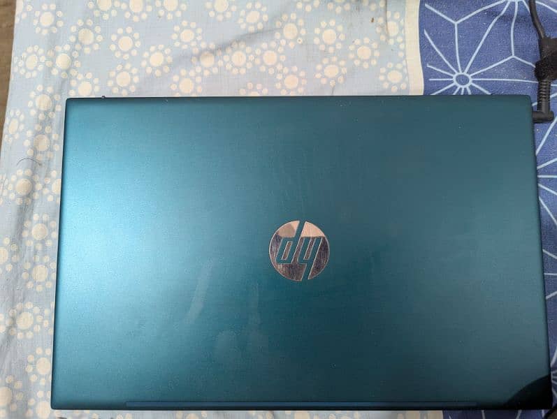 HP Pavilion 15 Laptop PC Product number: 7P418AV 1