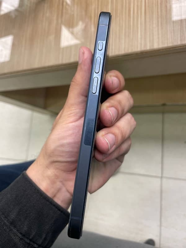 Iphone 15 pro max Non pta Fu Blue 3