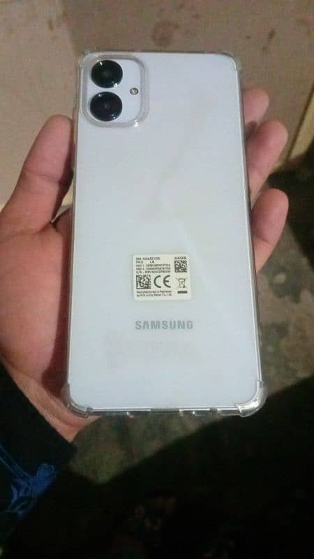 Samsung a06 4 64 4