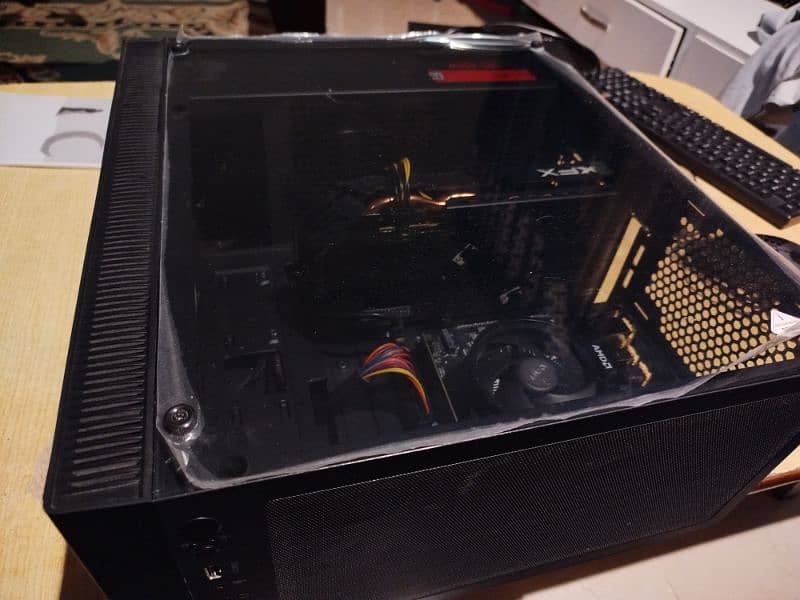 Gaming PC Computer/Desktop 10/10 condition, just turned on. 11