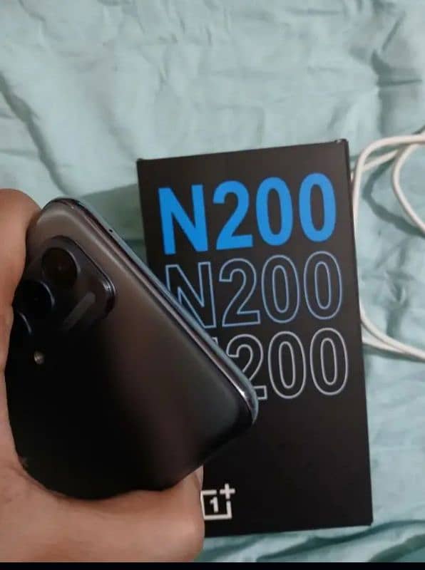 one plus n200 4/64 with box + charger exchange possible Google pixel 4 3