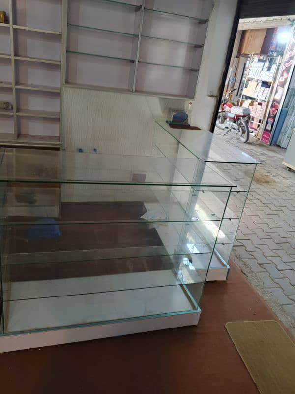 Glass Counters 5