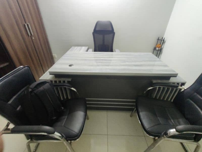 Complete Executive Table Set with Chairs 4