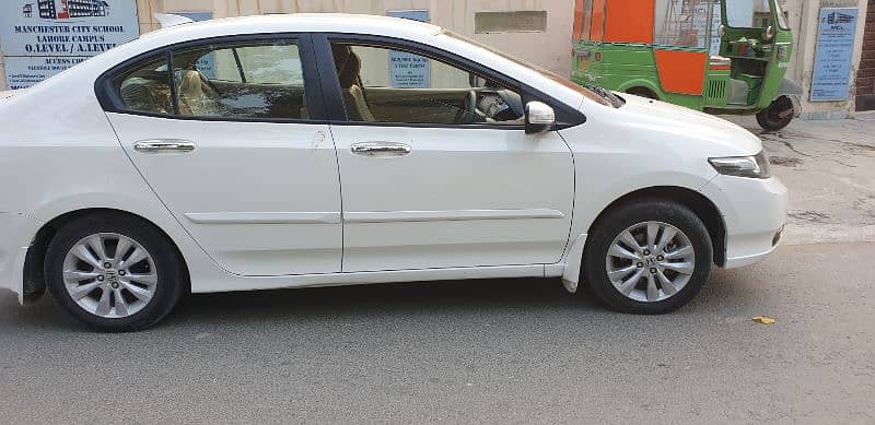 Honda City Aspire 2018 3