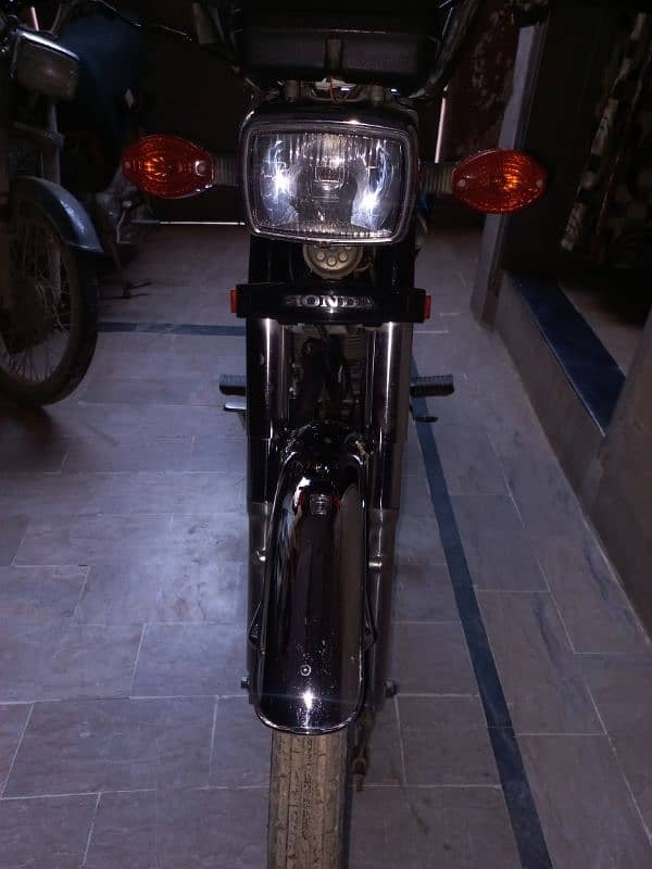 Honda 125 2023 karachi number 2