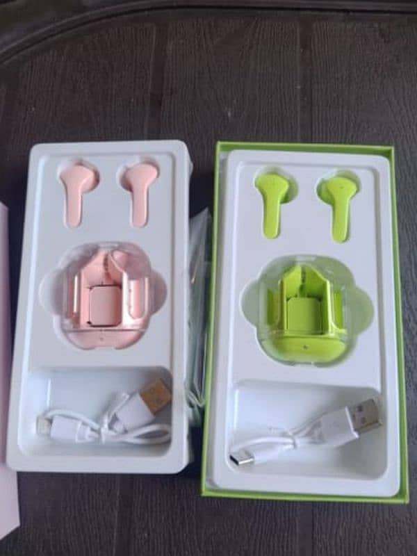 Earbuds 6