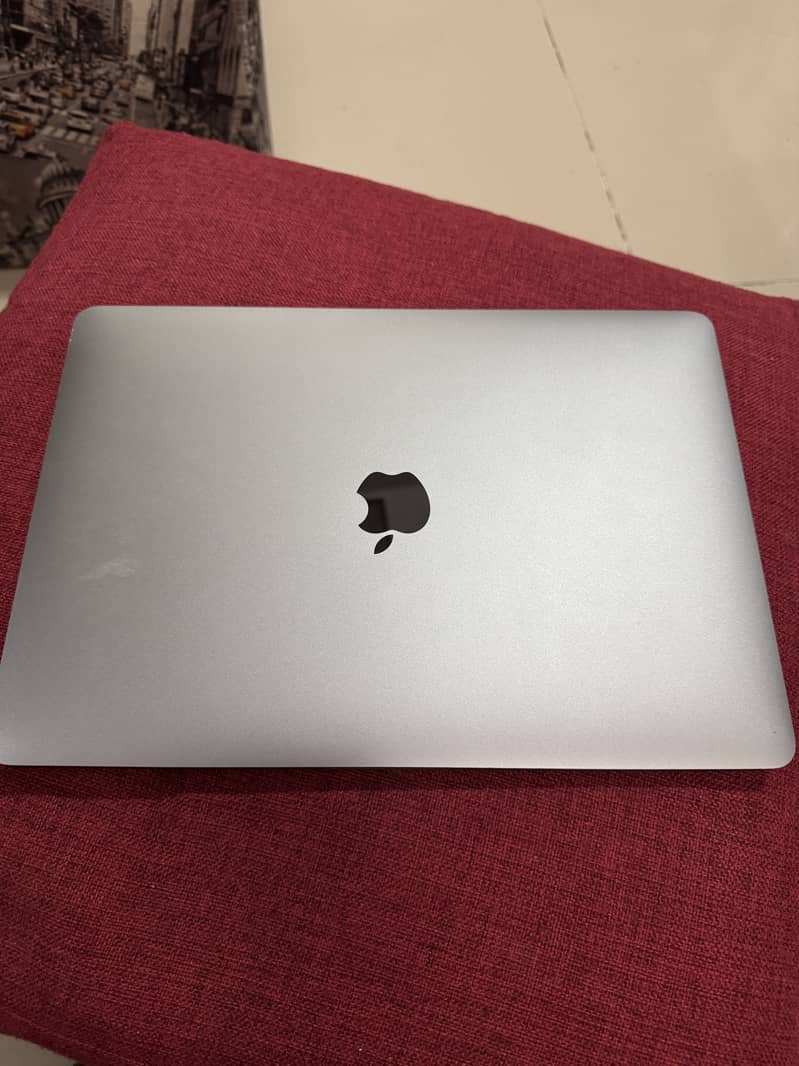 MacBook Pro 13-inch CTO - 16GB RAM, 500GB Storage, 2.0GHz Quad-Core i5 3