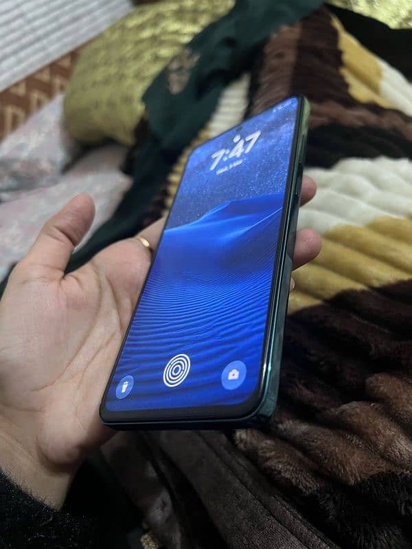 oppo reno 12F 3