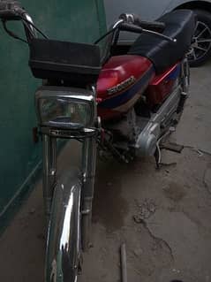 Honda CG 125 (1987 Karachi no)