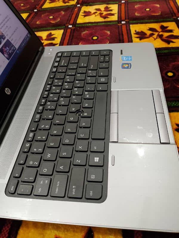 laptop HP Core I5 Generation 4 SSD 256 2