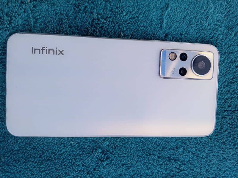 Infinix note 11 4/128 with box charger 7