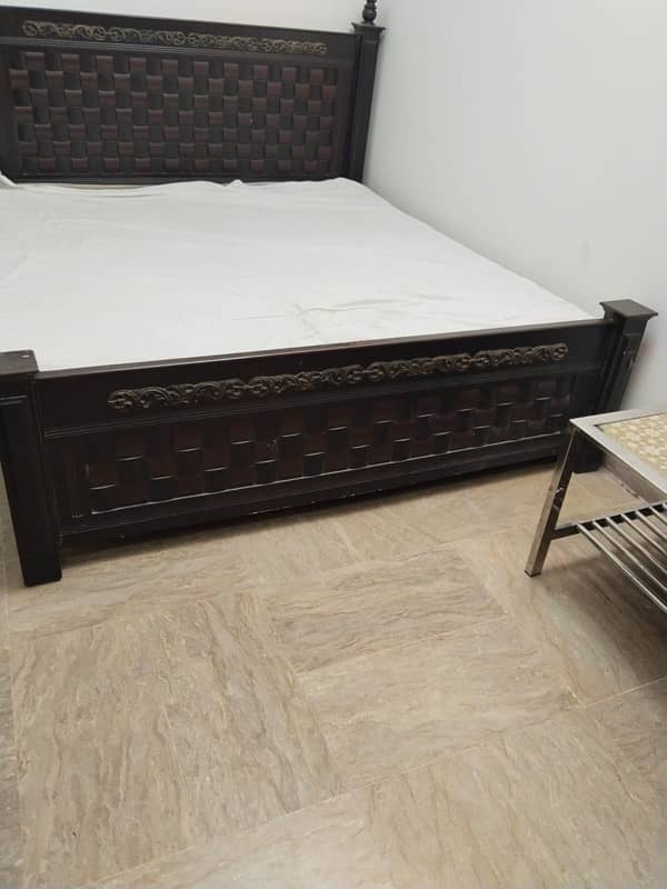 king size bed for sale 1