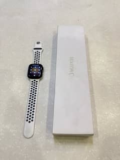 Apple Watch Series 7 (45 mm) GPS