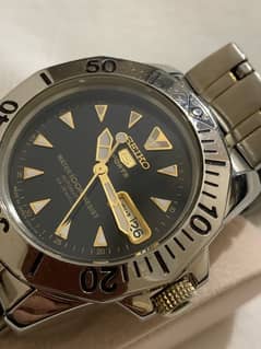 Seiko 5 Sports Automatic