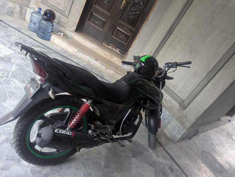 Honda CB150F 0