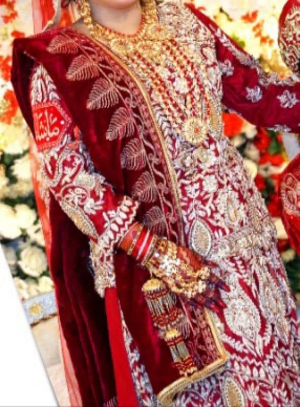 I want to sell my designer bridal lehnga 2