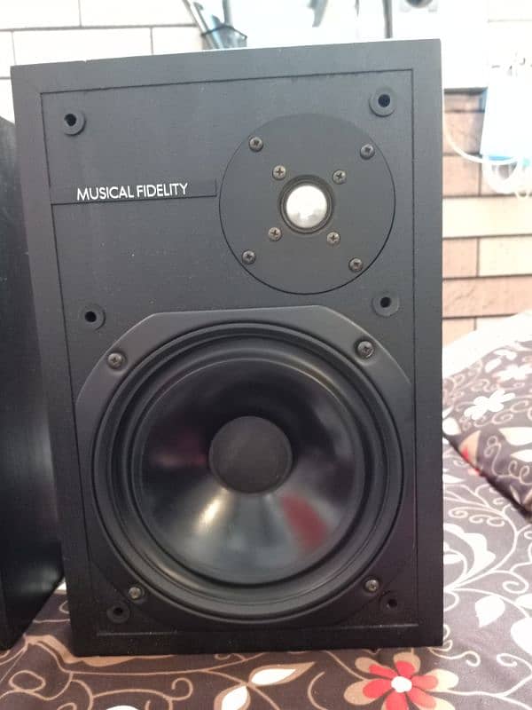 Musical Fedility  Refrance 2 (Rotel Arcam Sony Yamaha JBL Bose) 5