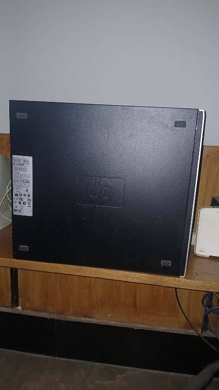 HP Compaq 6005 Pro 0