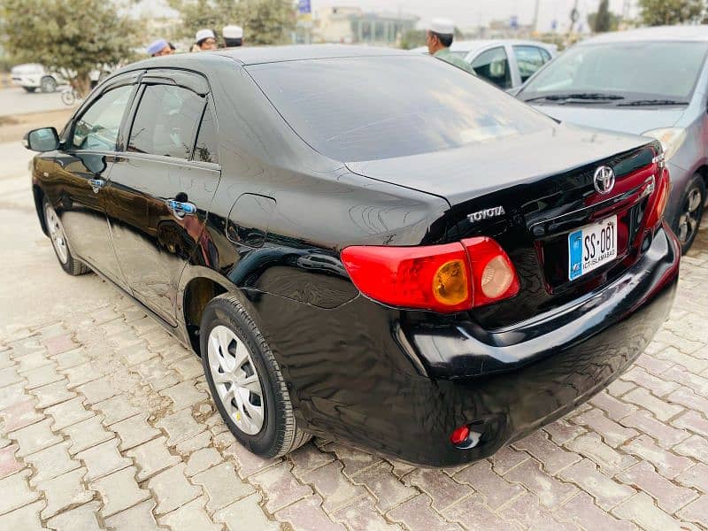 Toyota Corolla XLI 2010 3