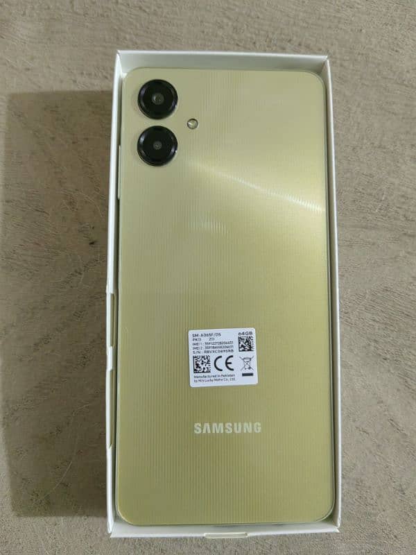 Samsung A06  4/64 2