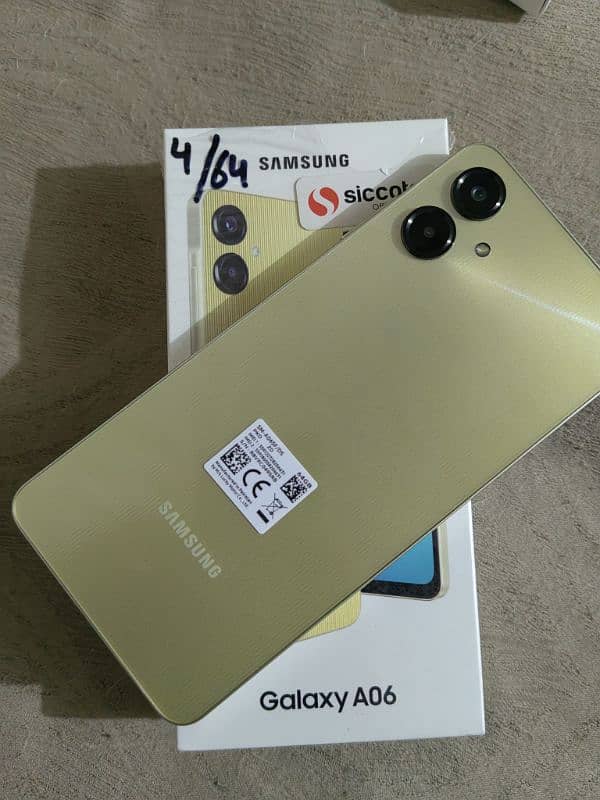 Samsung A06  4/64 3