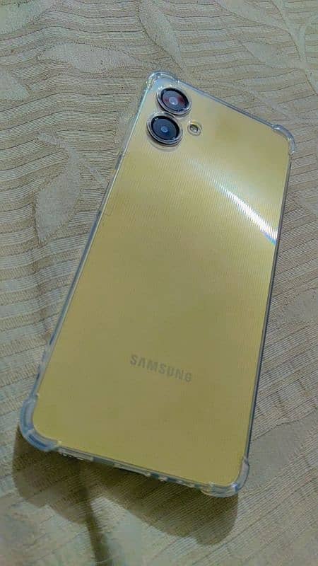 Samsung A06  4/64 16