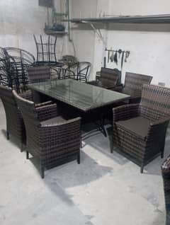 4 chairs 1 table with cousin glass 6mm