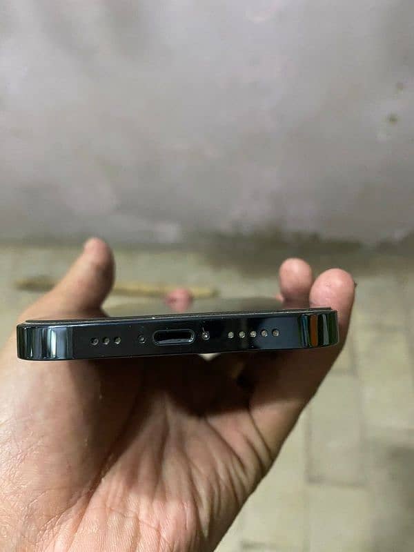 iPhone 12 pro 128gb All ok h sirf battery change krwai hai baqi 10/10h 1