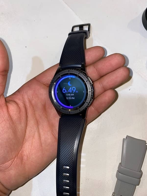 samsung watch 3 Frontire 10/10 condition 9