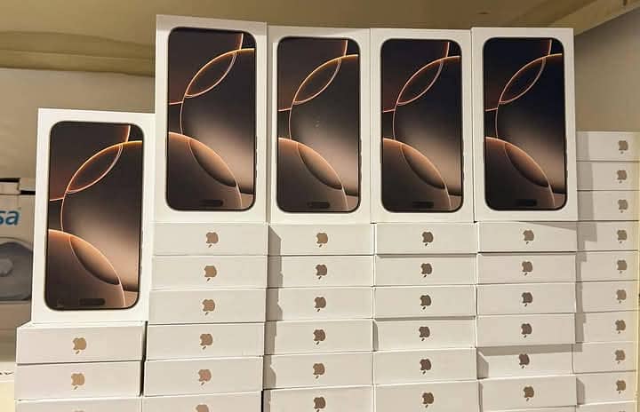 i Phone 8plus, 11,12,13,14,15 pro max on instalment Whatsap 3062623924 9