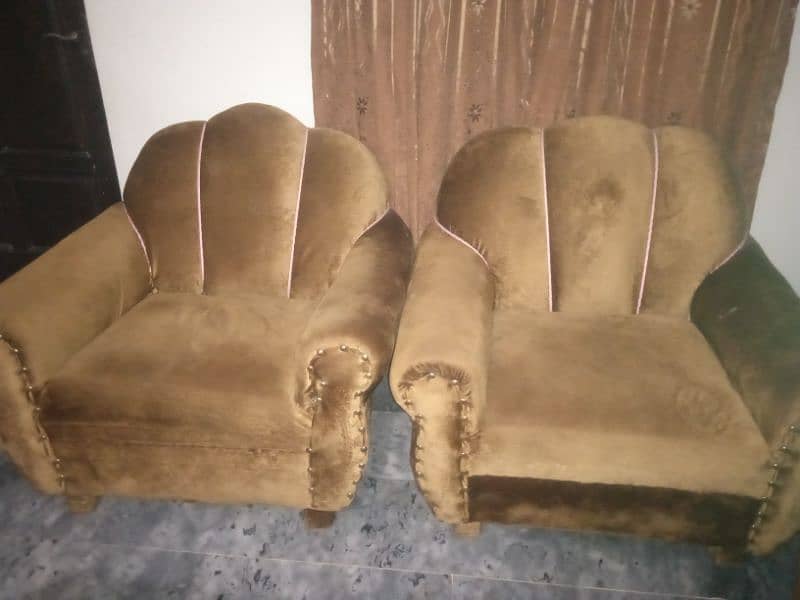 newly posishd sofa 0