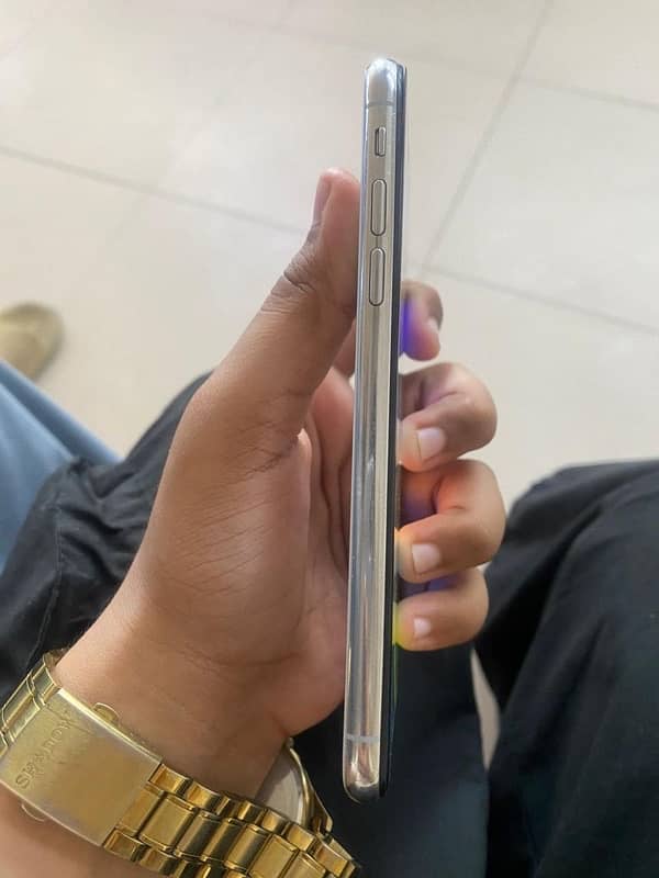 iPhone X NON PTA URGENT SALE 5