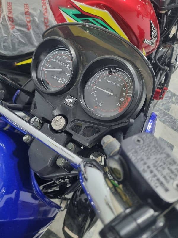 HONDA CB 125F [APL-25] 5