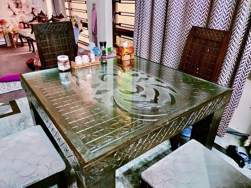Dining Table for Sale Urgent 4