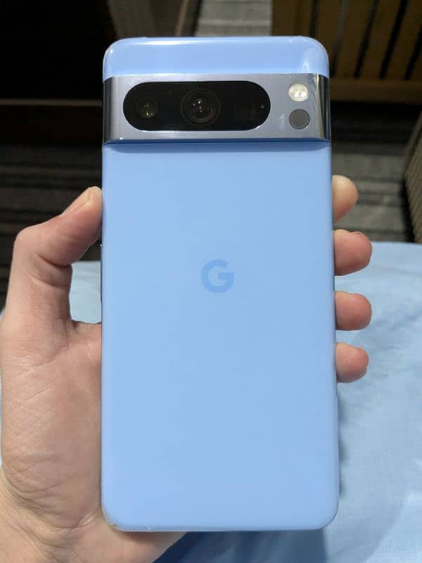 Google Pixel 8 Pro 0