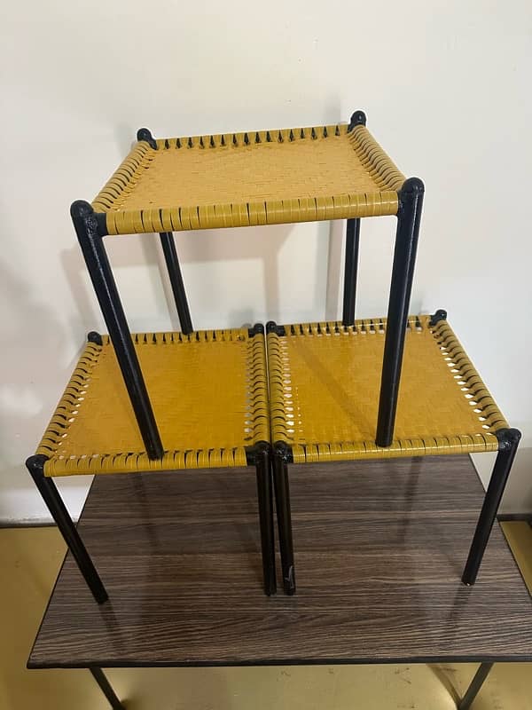 Hand mode stool 4