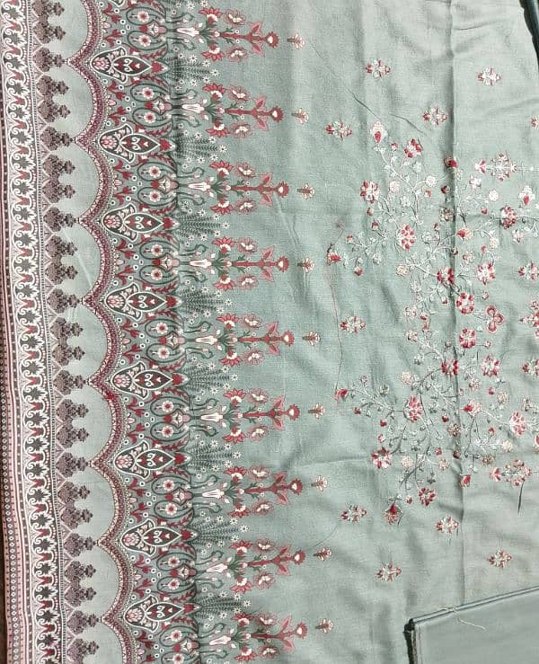 3 Piece Embroidered Lawan suit with lawn Duppata 2