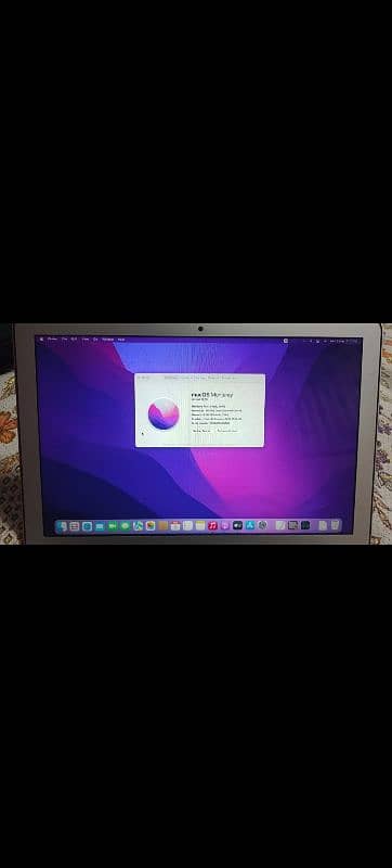 Apple MacBook 2017 8gb Excellent Condition 1