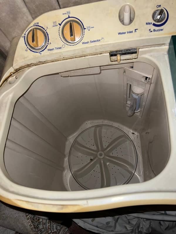 8kg Washing machine with dryer for Sale!! 1