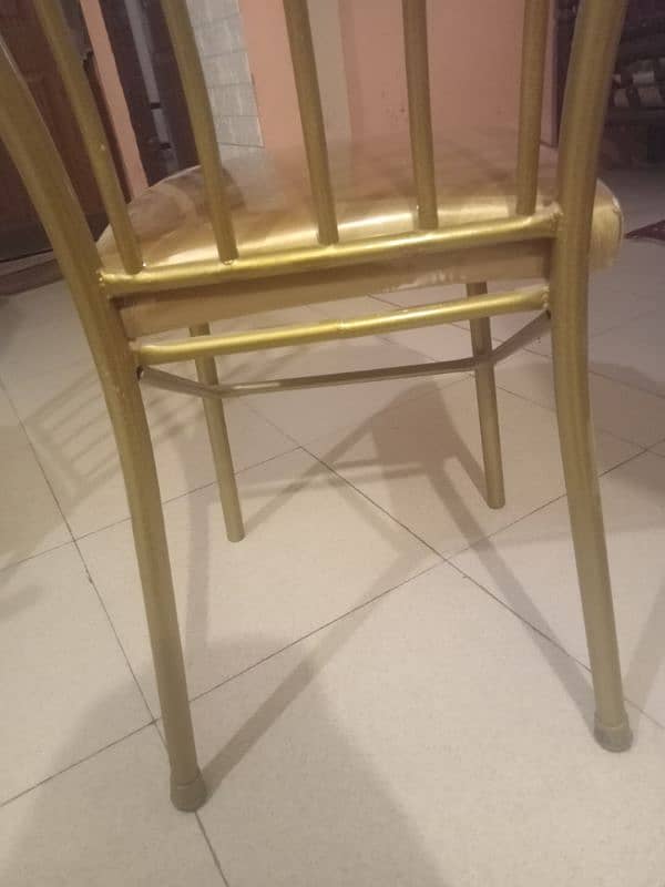 dining table 21000( (03332253905) Faisal 0