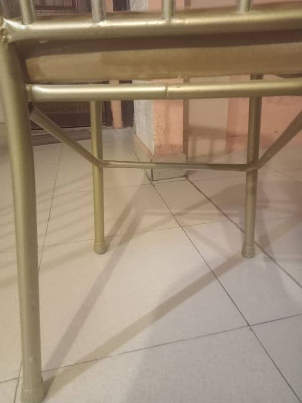 dining table 21000( (03332253905) Faisal 15